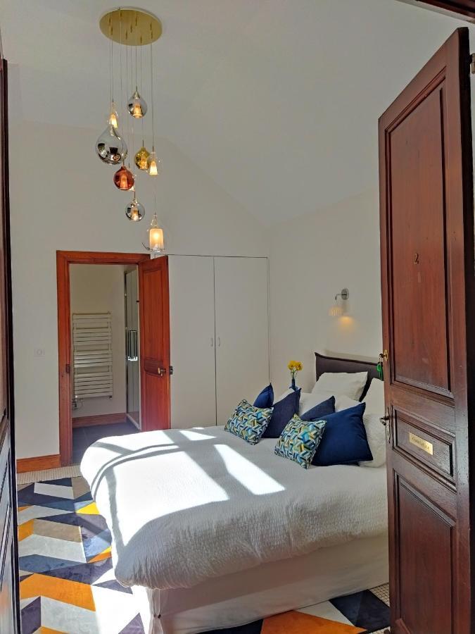 Domaine De La Tisnere Bed & Breakfast Gelos Bagian luar foto