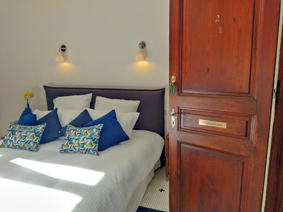 Domaine De La Tisnere Bed & Breakfast Gelos Bagian luar foto
