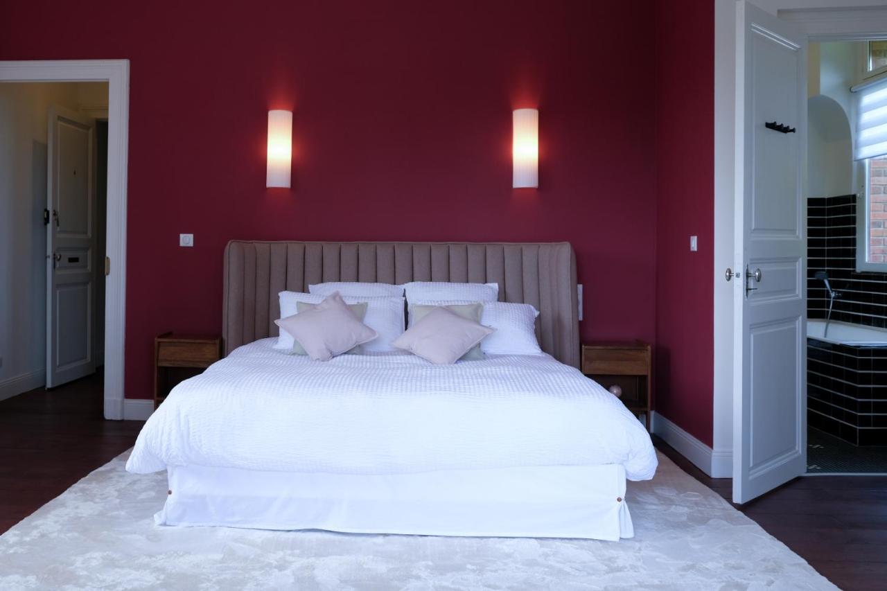Domaine De La Tisnere Bed & Breakfast Gelos Bagian luar foto